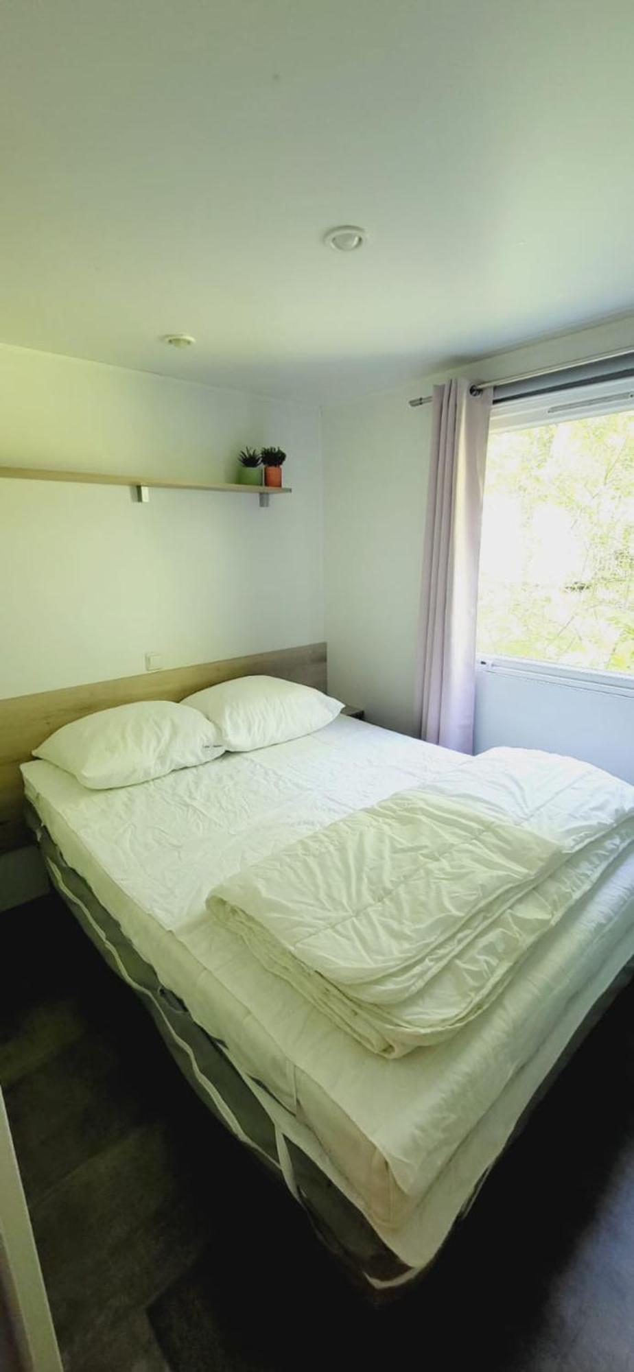 Mobil 4-6 Personnes Au Bord Du D'aureilhan Camping