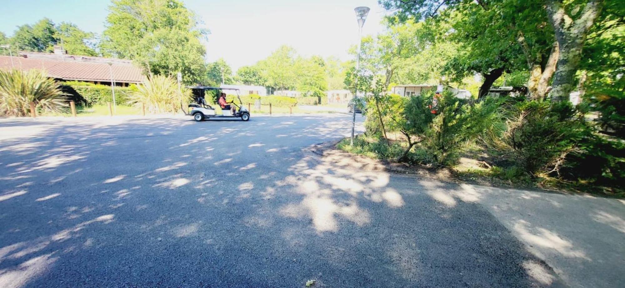 Mobil 4-6 Personnes Au Bord Du D'aureilhan Camping